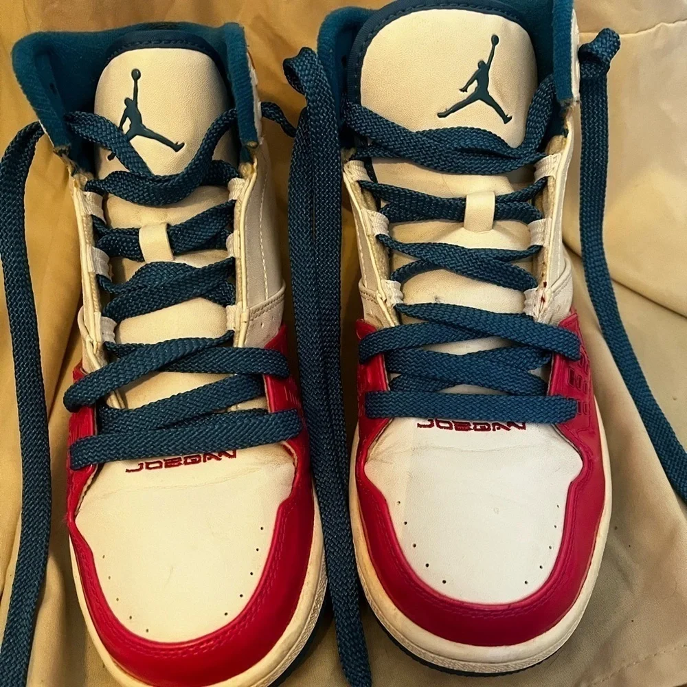 Nike Kids White & Pink Basketball Sneakers with Blue Accents